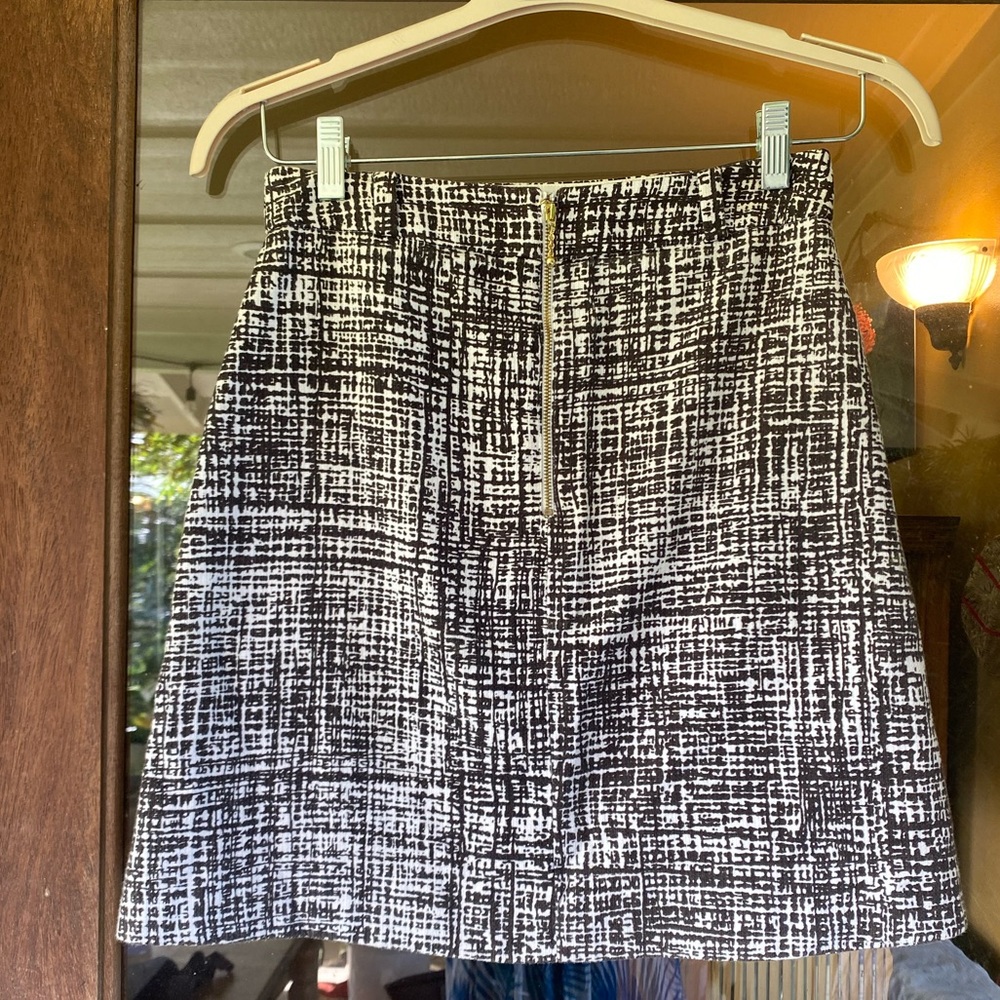 Kate Spade Classic Black and White Skirt